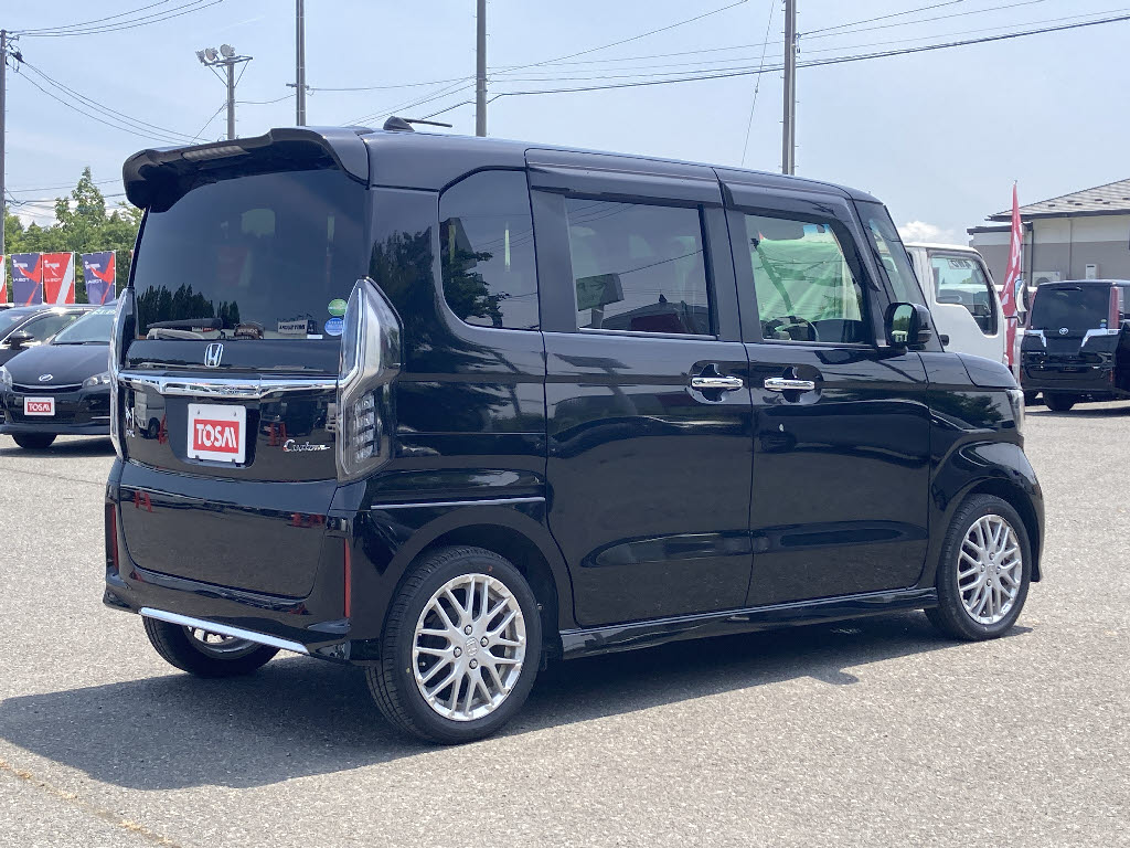 ホンダ Ｎ　ＢＯＸカスタム L ﾀｰﾎﾞ 4WD