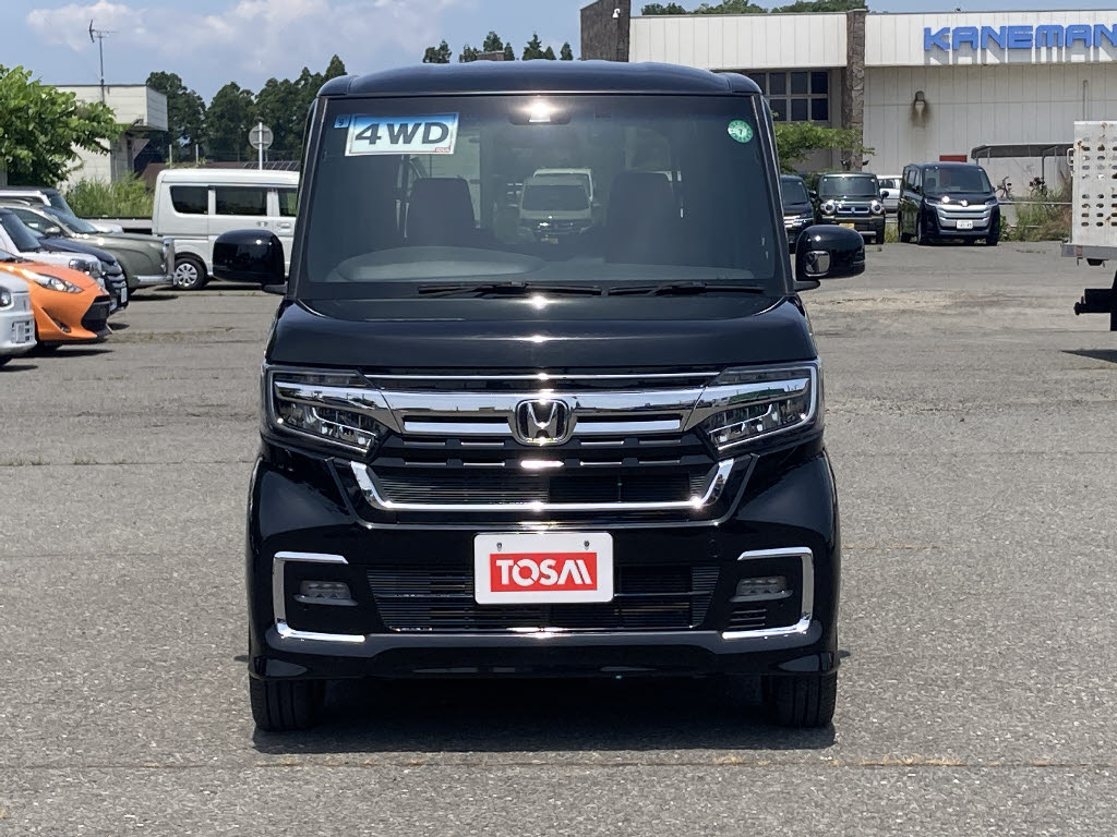 ホンダ Ｎ　ＢＯＸカスタム L ﾀｰﾎﾞ 4WD