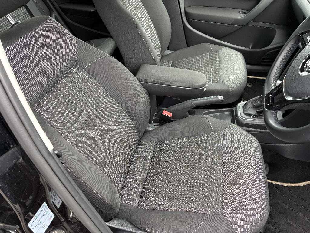 フォルクスワーゲン ＶＷポロ TSIｺﾝﾌｫｰﾄﾗｲﾝﾏｲｽﾀｰ