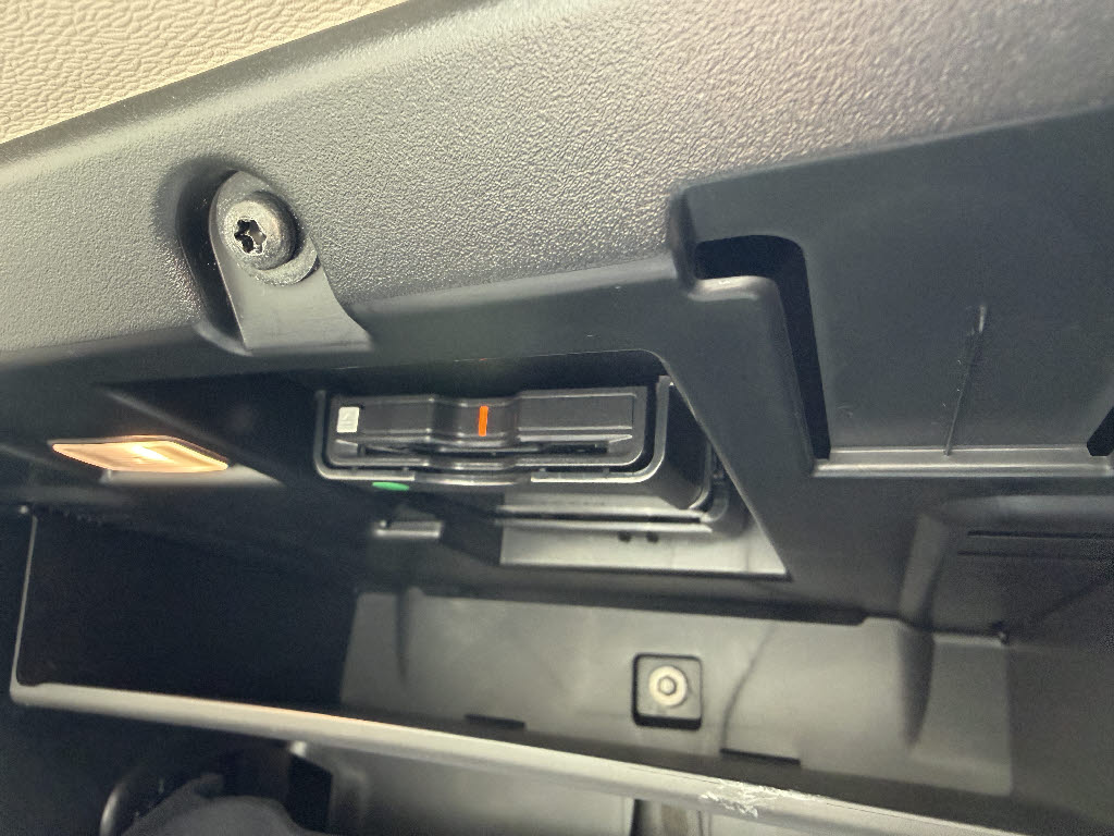 ボルボ ボルボ ＸＣ６０ B5 AWD ﾓｰﾒﾝﾀﾑ