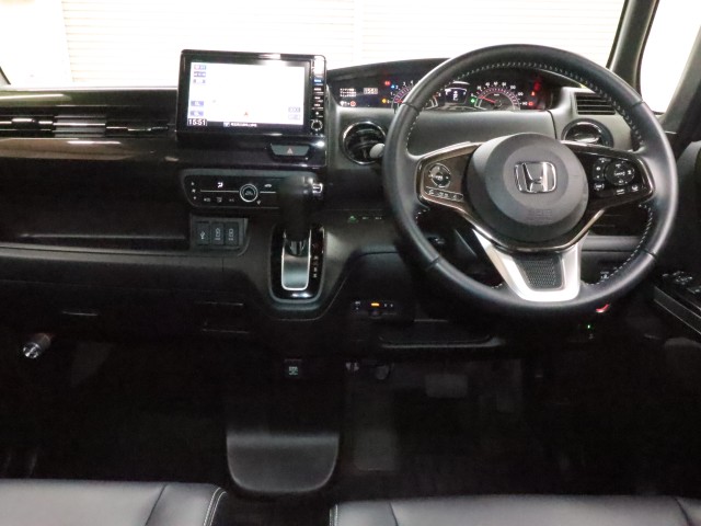 ホンダ Ｎ　ＢＯＸカスタム G・EXﾀｰﾎﾞﾎﾝﾀﾞｾﾝｼﾝｸﾞ