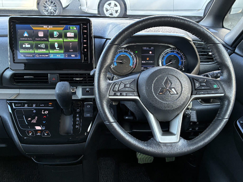 三菱 デリカミニ 4WD Tﾌﾟﾚﾐｱﾑ