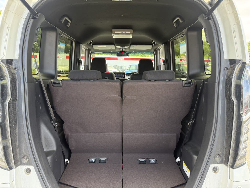 ホンダ Ｎ　ＢＯＸカスタム G・Lﾎﾝﾀﾞｾﾝｼﾝｸﾞ 4WD