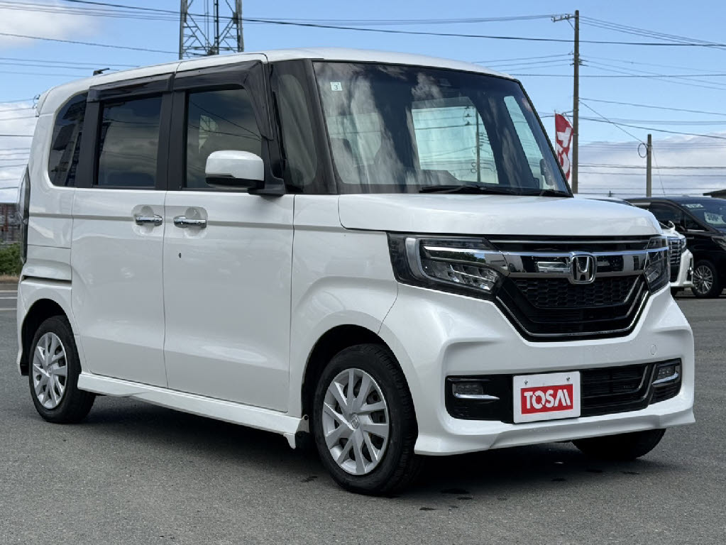 ホンダ Ｎ　ＢＯＸカスタム G・Lﾎﾝﾀﾞｾﾝｼﾝｸﾞ 4WD