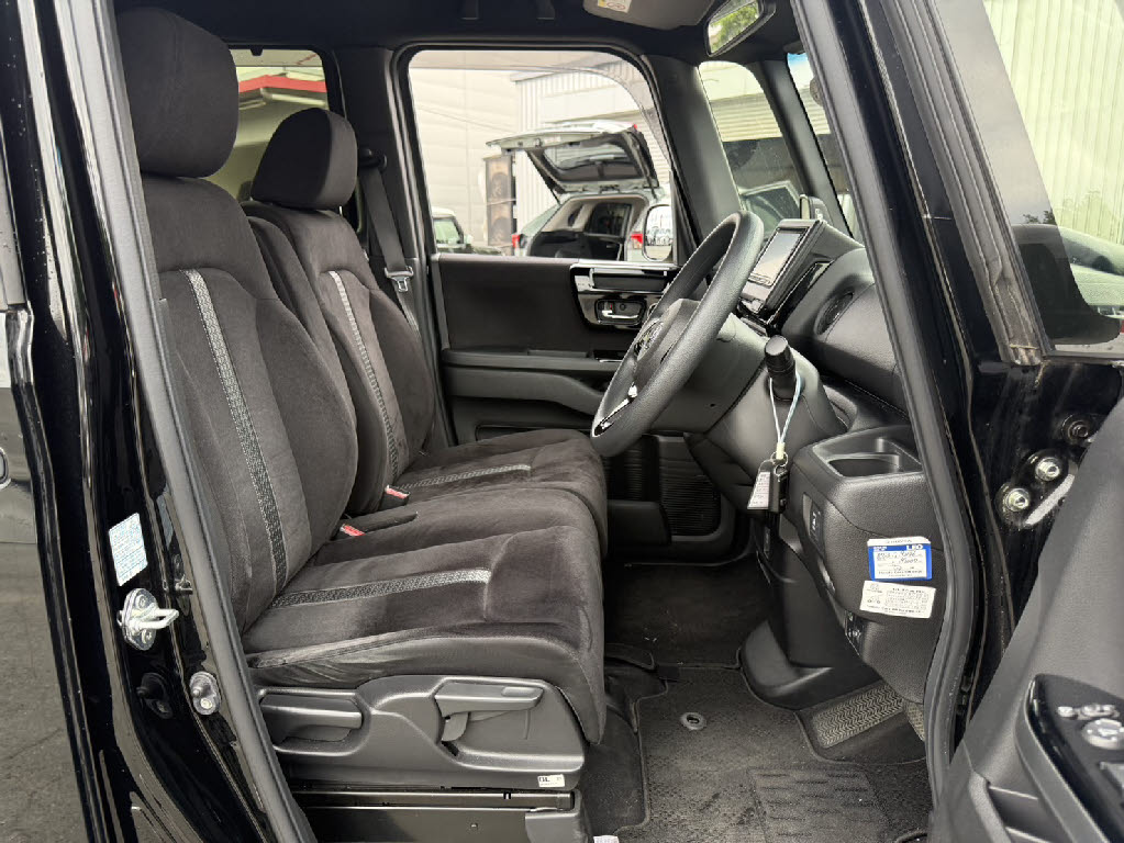 ホンダ Ｎ　ＢＯＸカスタム L 4WD