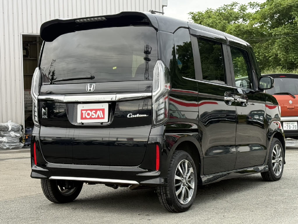 ホンダ Ｎ　ＢＯＸカスタム L 4WD