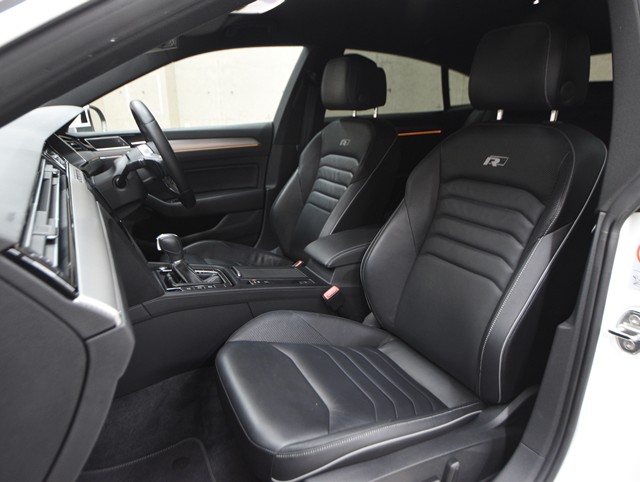 フォルクスワーゲン ＶＷアルテオン TSI 4ﾓｰｼｮﾝ Rﾗｲﾝｱﾄﾞﾊﾞﾝｽ