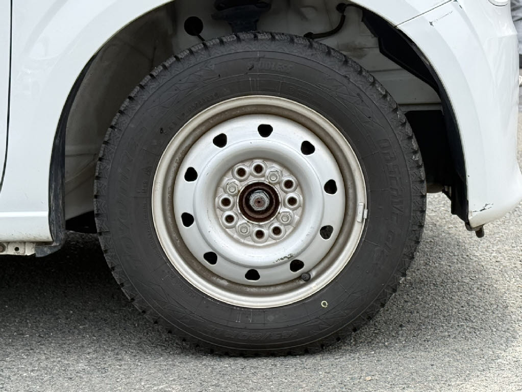 スズキ アルト F 4WD