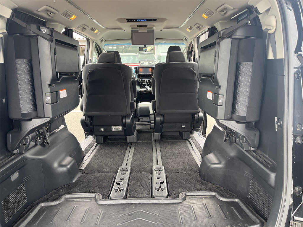 トヨタ アルファード 2.5S Aﾊﾟｯｹｰｼﾞ 4WD