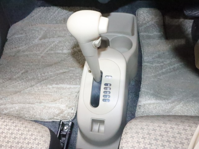 スズキ アルト F