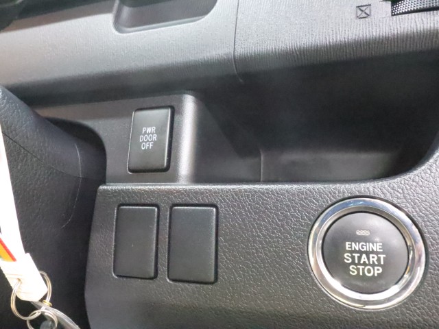 トヨタ ノア Ｓｉレイッシュ