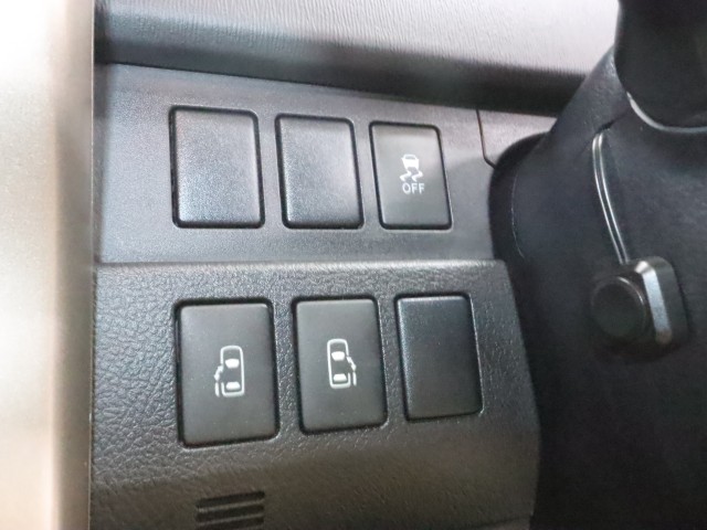 トヨタ ノア Ｓｉレイッシュ
