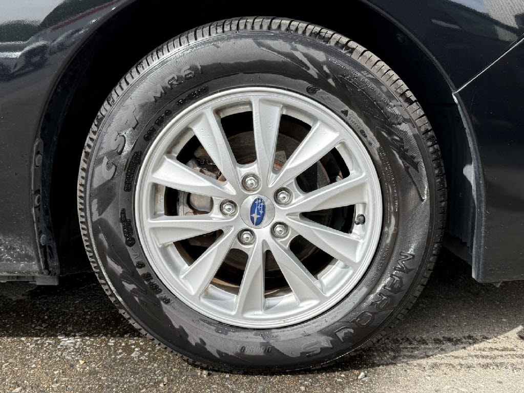 スバル インプレッサ 1.6I-L