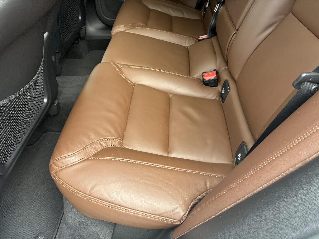 ボルボ ボルボ ＸＣ６０ ｱﾙﾃｨﾒｯﾄB5-AWD