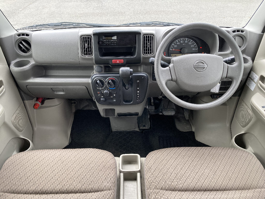 ニッサン NV100ｸﾘｯﾊﾟｰV DX GLﾊﾟｯｹｰｼﾞ ﾊｲﾙｰﾌ 4WD