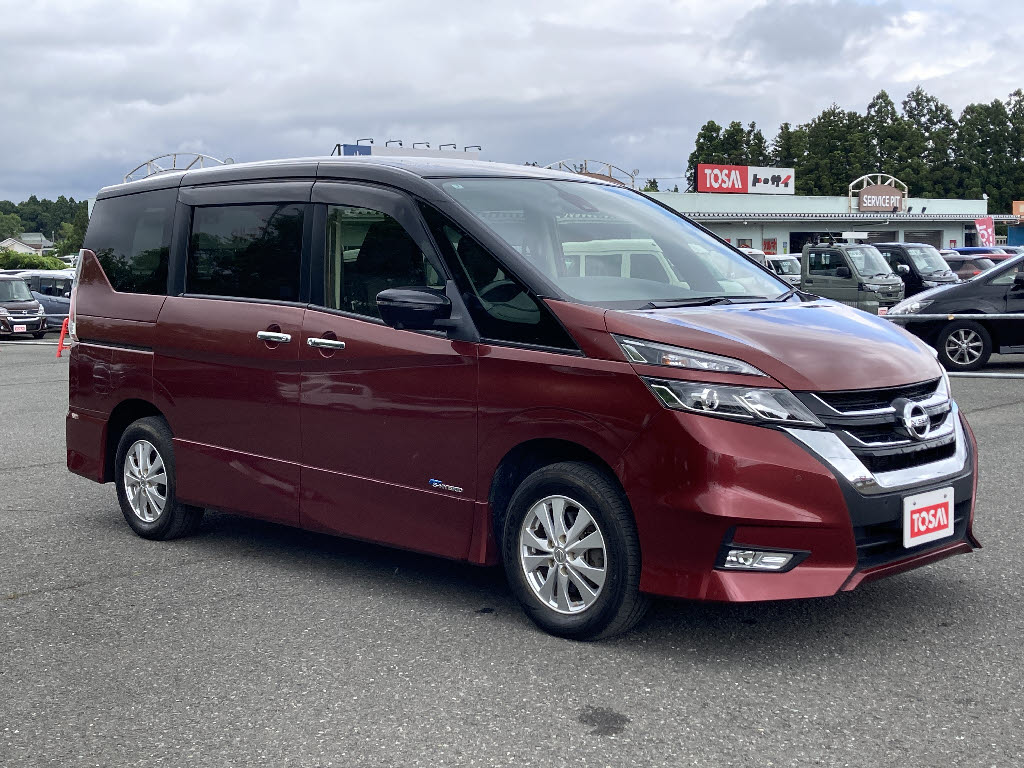 ニッサン セレナ ﾊｲｳｪｲｽﾀｰ 4WD