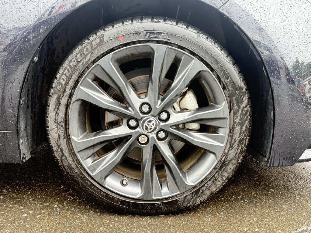 トヨタ カローラツーリング ﾊｲﾌﾞﾘｯﾄﾞWXB 4WD