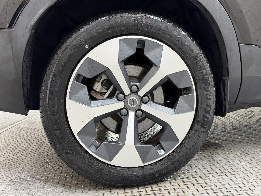 ボルボ ボルボ ＸＣ４０ ｱﾙﾃｨﾒｯﾄB4 AWD