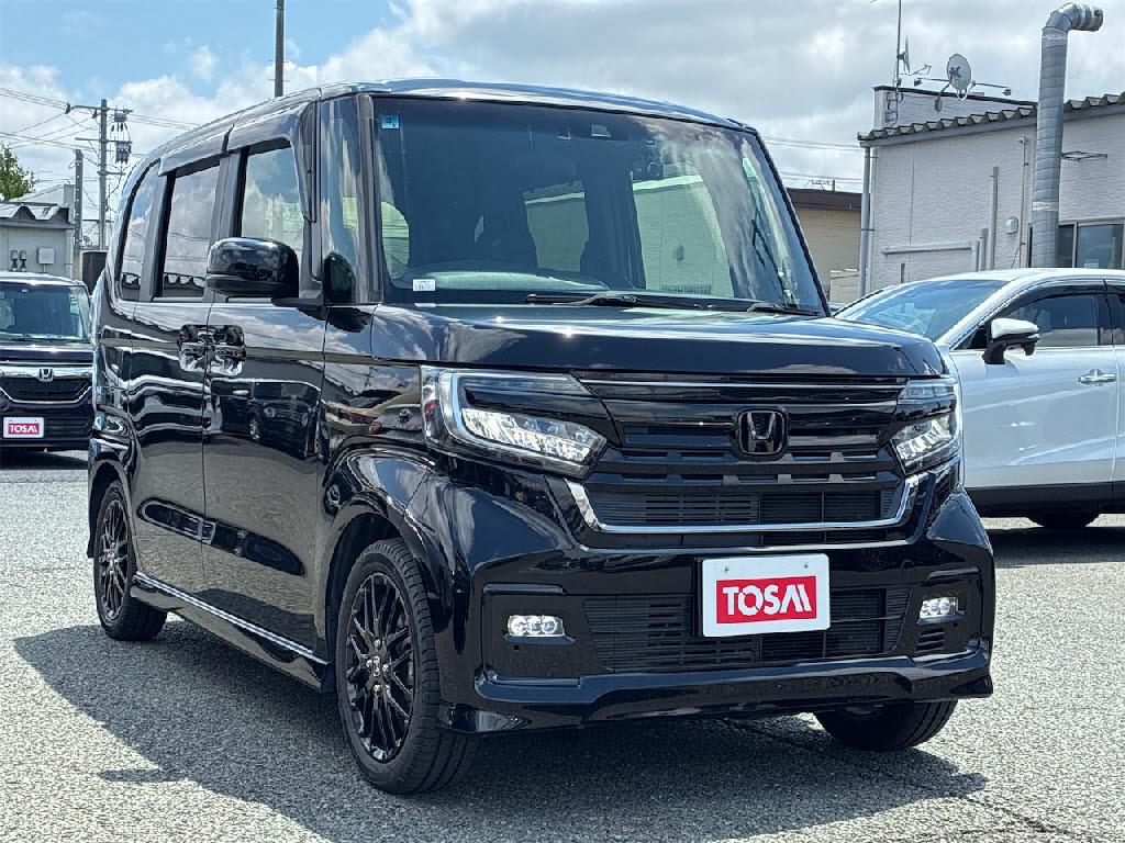 ホンダ Ｎ　ＢＯＸカスタム Lﾀｰﾎﾞｽﾀｲﾙ+ﾌﾞﾗｯｸ