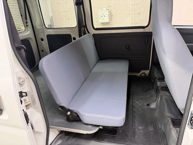 ダイハツ ハイゼットカーゴＶ デラックス