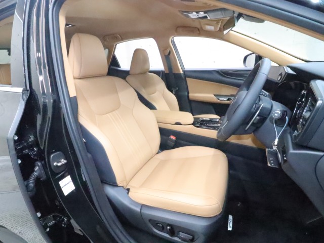 レクサス レクサス ＮＸ ２５０　標準