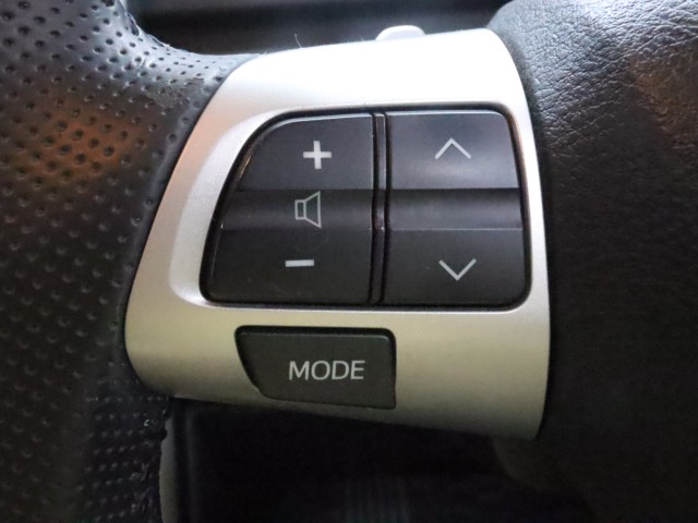トヨタ ノア Si