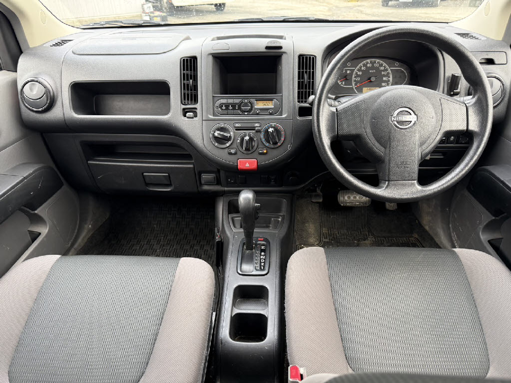 ニッサン ＡＤバン ｴﾏｰｼﾞｪﾝｼｰﾌﾞﾚｰｷ標準 4WD