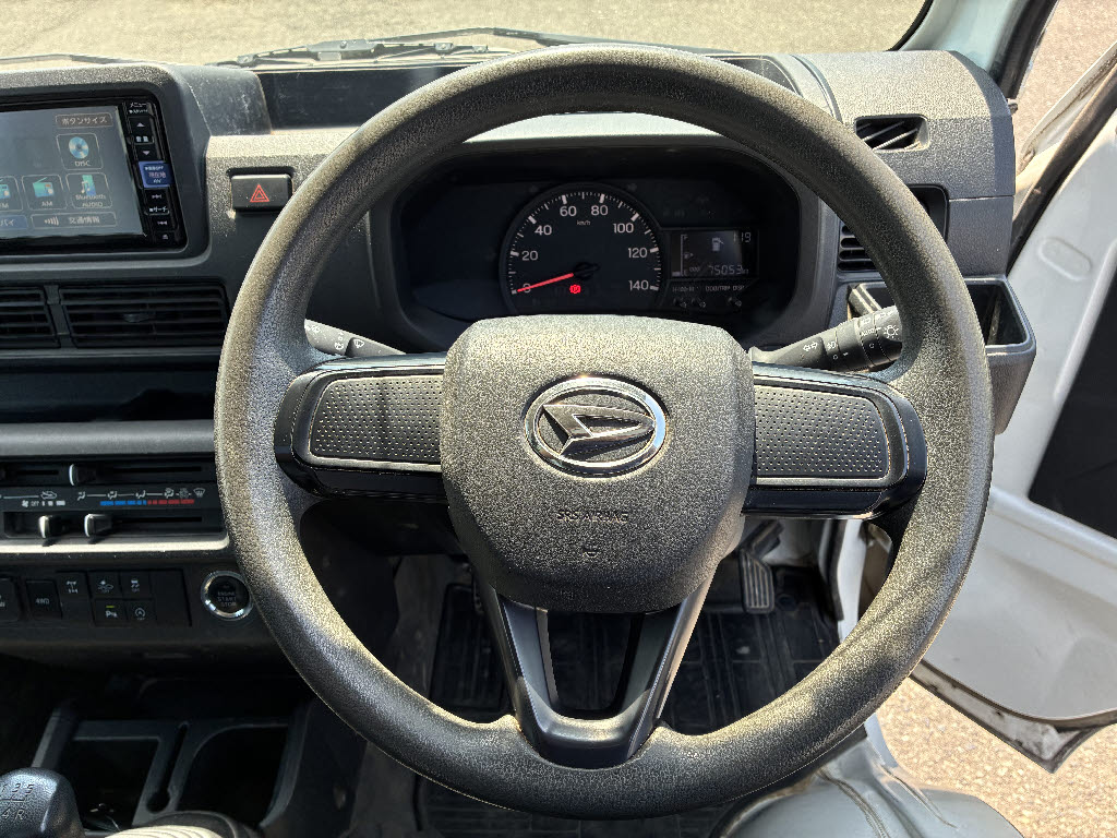 ダイハツ ハイゼットＴ ｴｸｽﾄﾗSA3t 4WD