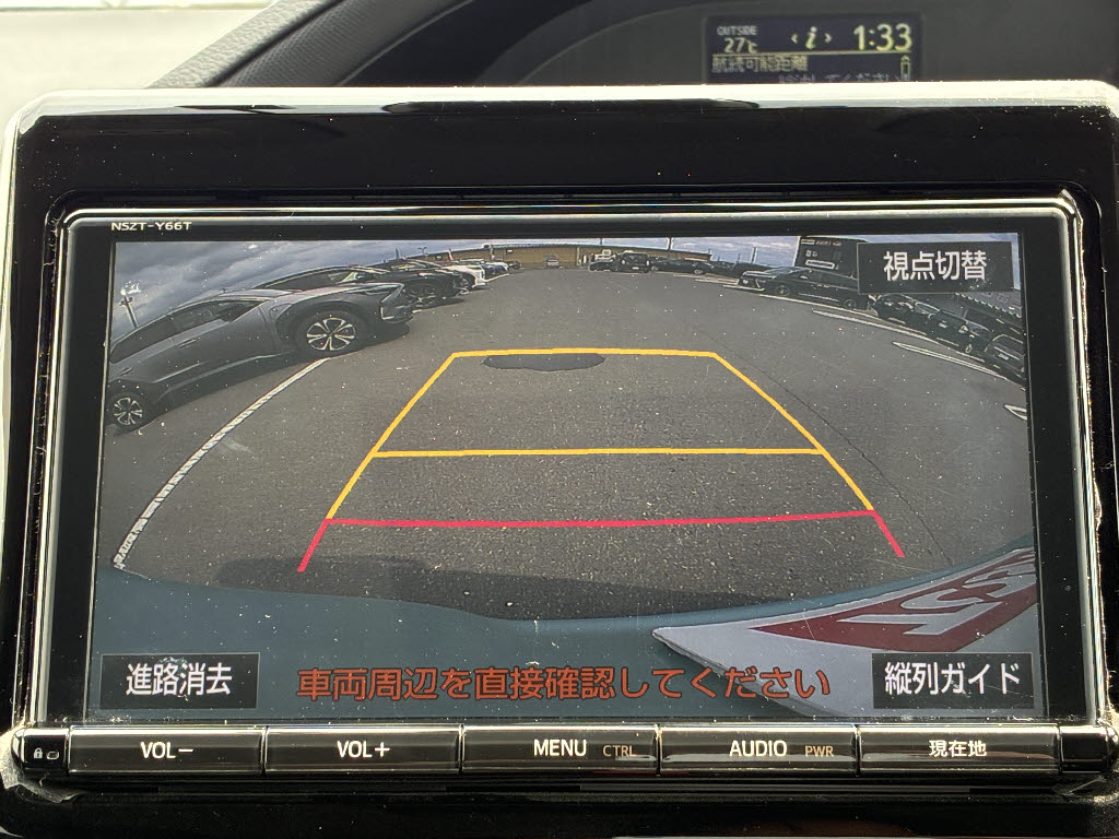 トヨタ ヴォクシー X 4WD