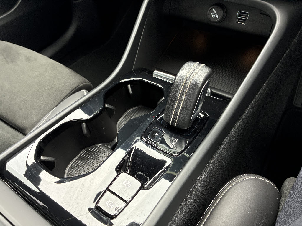 ボルボ ボルボ ＸＣ４０ Ｔ４　Ｒデザイン