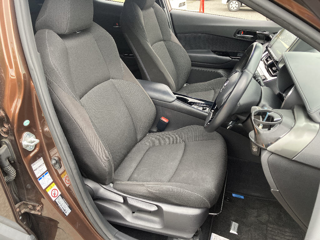 トヨタ Ｃ-ＨＲ S-T