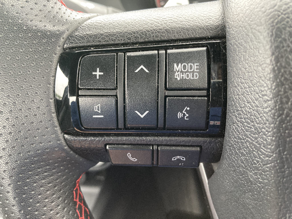 トヨタ ハイラックス 4WD Z”GR SPORT”