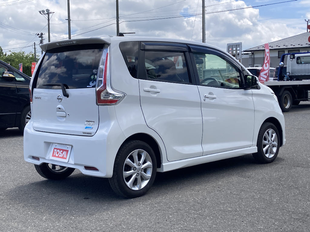 ニッサン デイズ ﾊｲｳｪｲｽﾀｰX 4WD