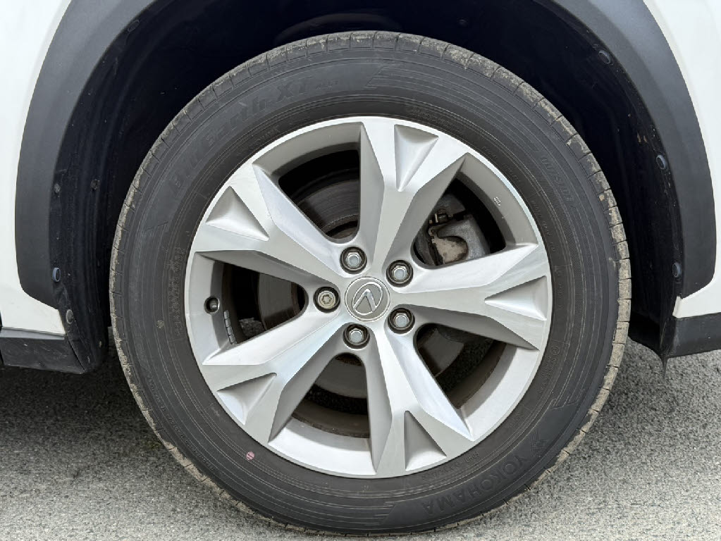 レクサス レクサス ＮＸ NX200t Iﾊﾟｯｹｰｼﾞ 4WD