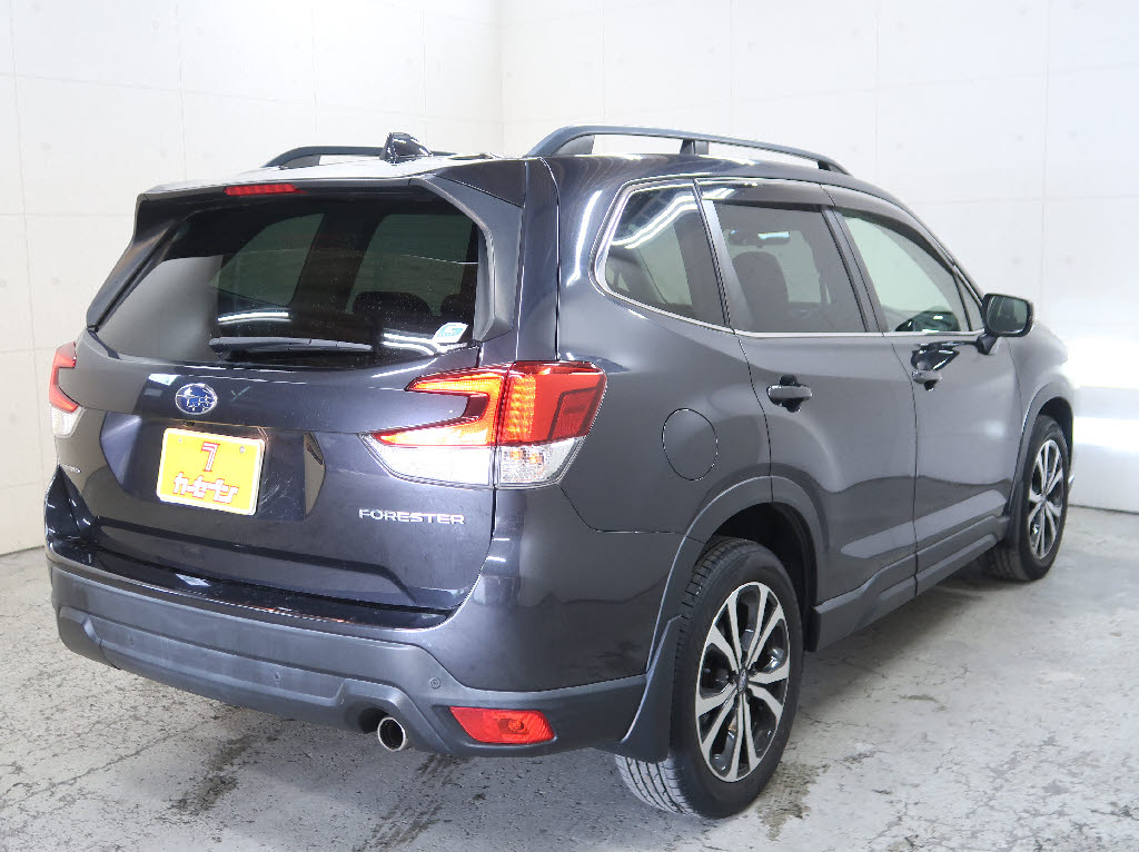 スバル フォレスター プレミアム 4WD