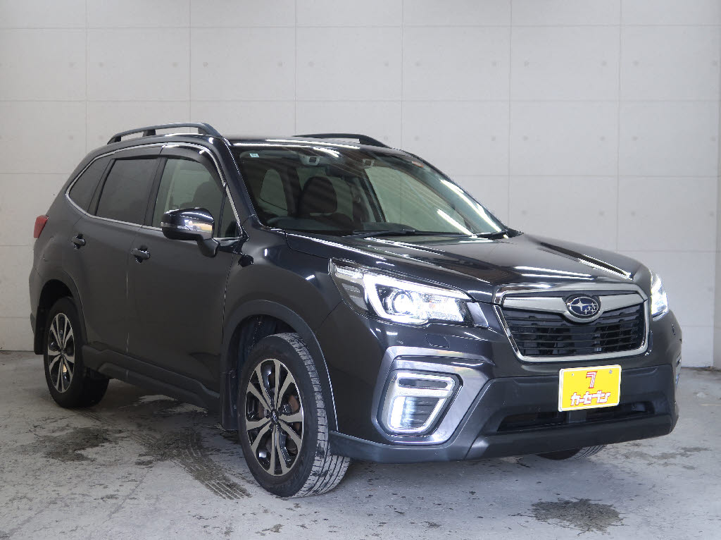 スバル フォレスター プレミアム 4WD