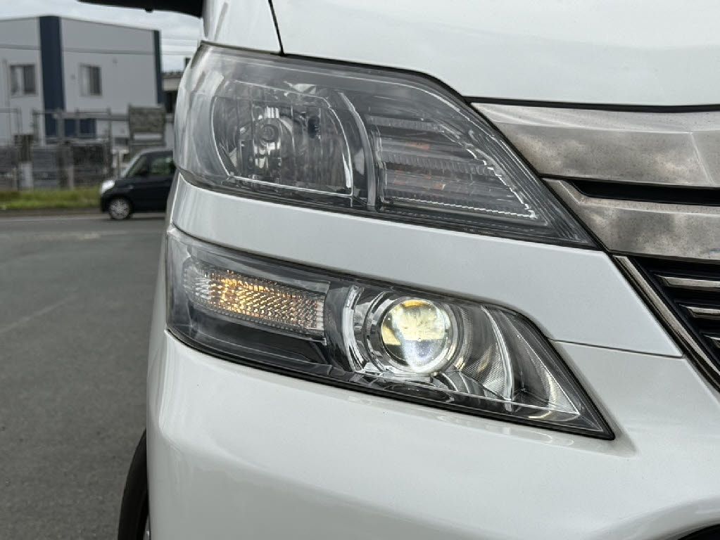 トヨタ ヴェルファイア 2.5Z Gｴﾃﾞｨｼｮﾝ 4WD