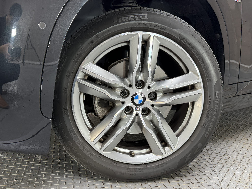 ＢＭＷ ＢＭＷ Ｘ１ xDrive18ｄ-Mｽﾎﾟｰﾂ