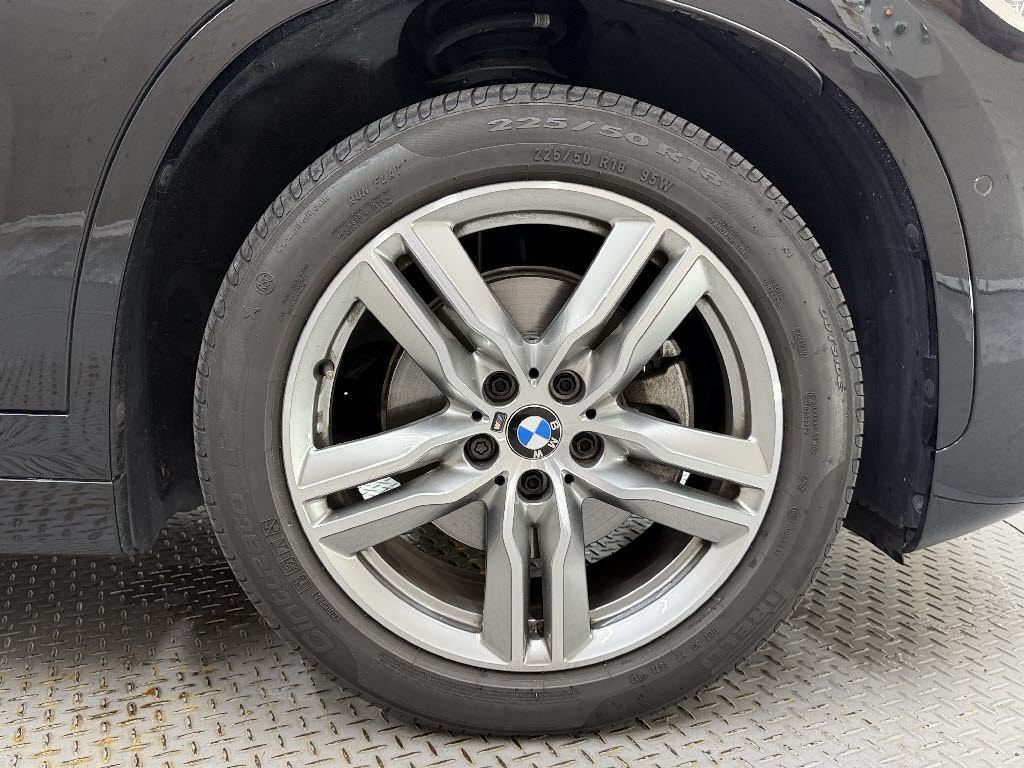 ＢＭＷ ＢＭＷ Ｘ１ xDrive18ｄ-Mｽﾎﾟｰﾂ