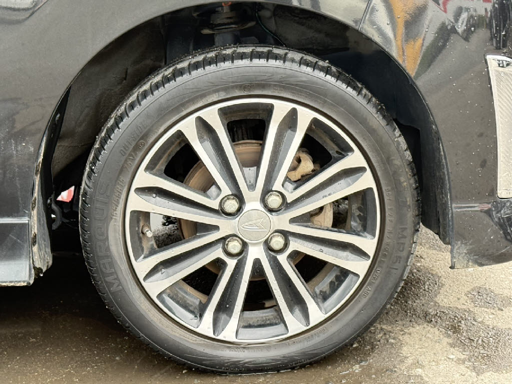 ダイハツ タントカスタム ｶｽﾀﾑRS SA 4WD