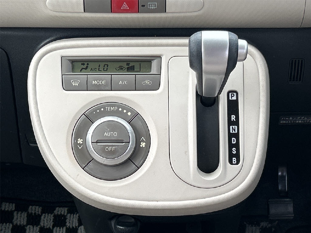 ダイハツ ミラココア ｺｺｱ X 4WD