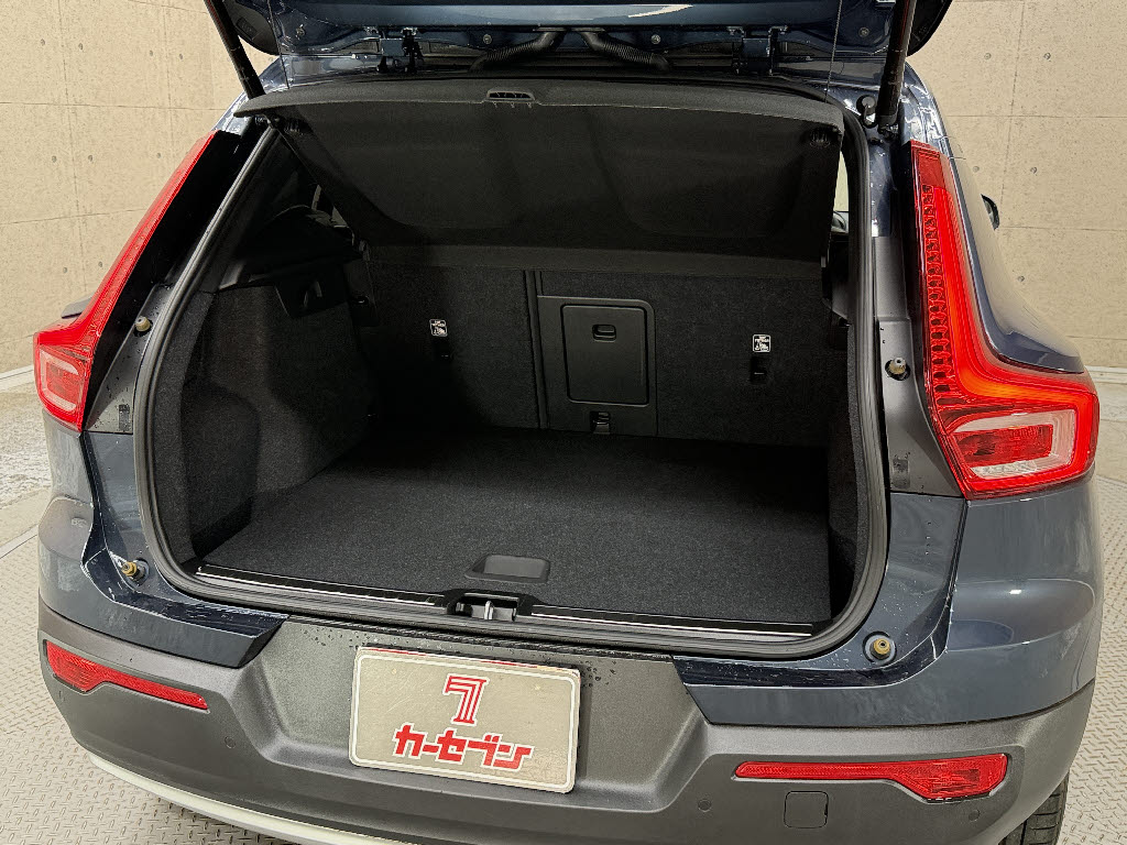 ボルボ ボルボ ＸＣ４０ RPH T5ｲﾝｽｸﾘﾌﾟｼｮﾝ