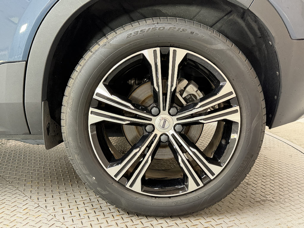 ボルボ ボルボ ＸＣ４０ RPH T5ｲﾝｽｸﾘﾌﾟｼｮﾝ