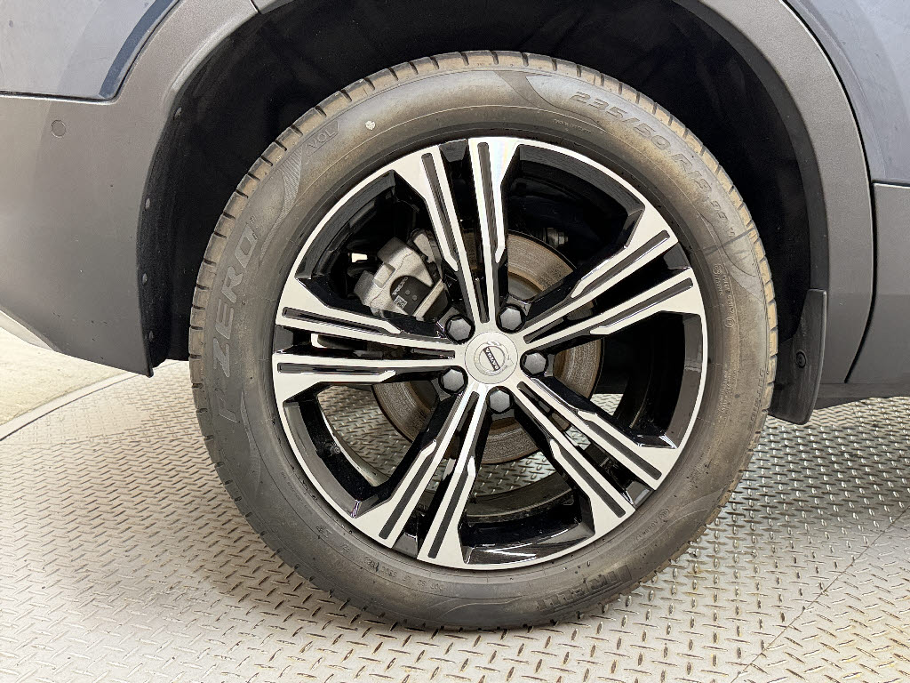 ボルボ ボルボ ＸＣ４０ RPH T5ｲﾝｽｸﾘﾌﾟｼｮﾝ