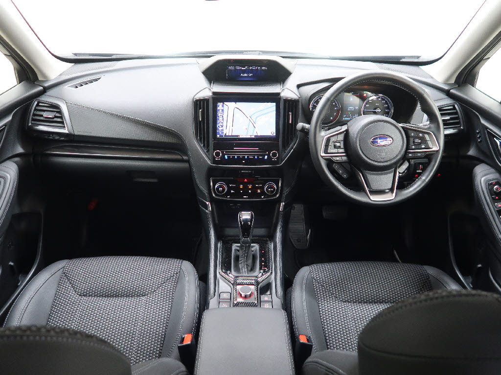 スバル フォレスター XT-ｴﾃﾞｨｼｮﾝ