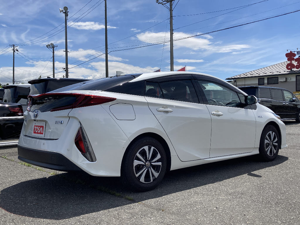 トヨタ プリウスＰＨＶ Aﾕｰﾃｨﾘﾃｨﾌﾟﾗｽ