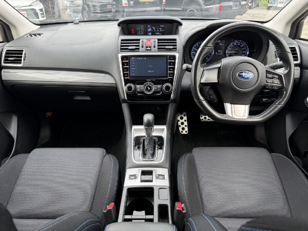 スバル レヴォーグ 1.6GT-S EyeSigh