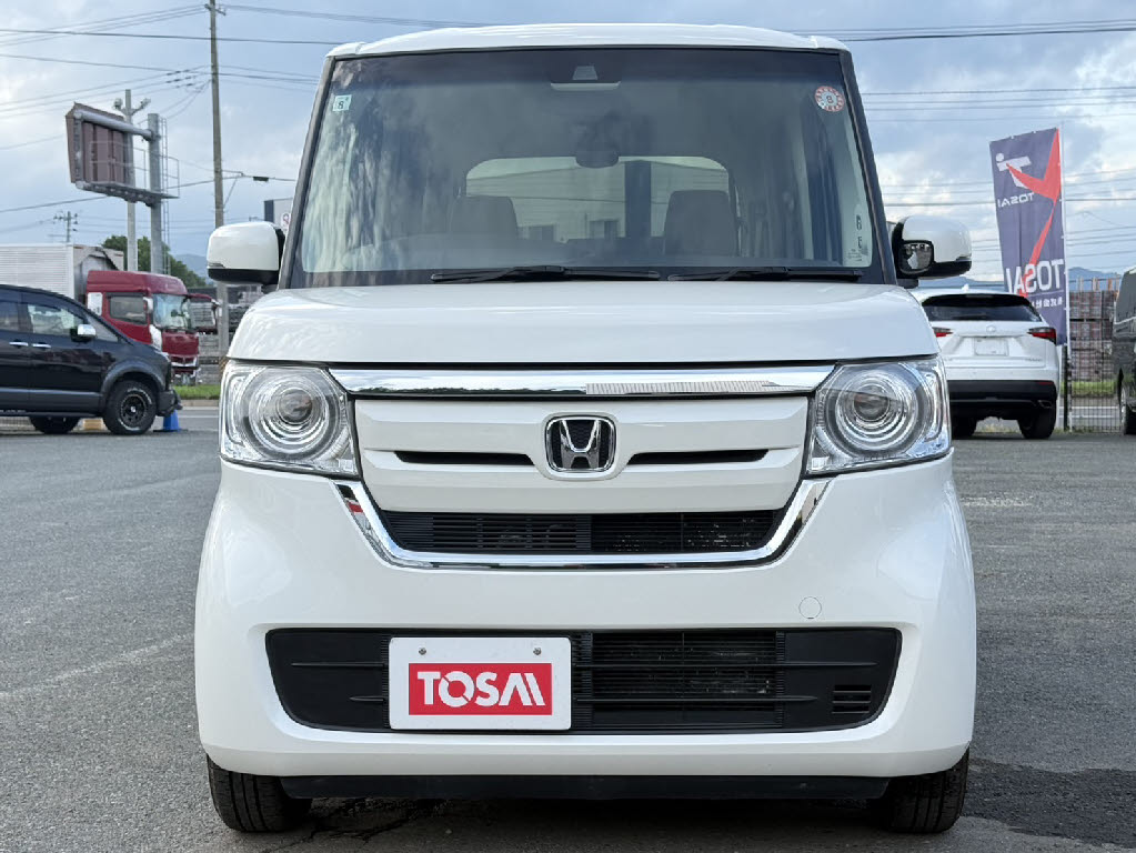 ホンダ Ｎ　ＢＯＸ G・Lﾎﾝﾀﾞｾﾝｼﾝｸﾞ 4WD