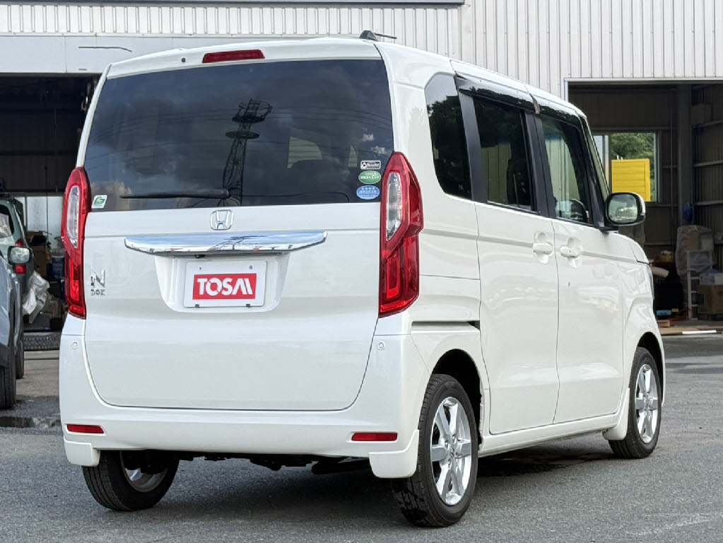 ホンダ Ｎ　ＢＯＸ G・Lﾎﾝﾀﾞｾﾝｼﾝｸﾞ 4WD