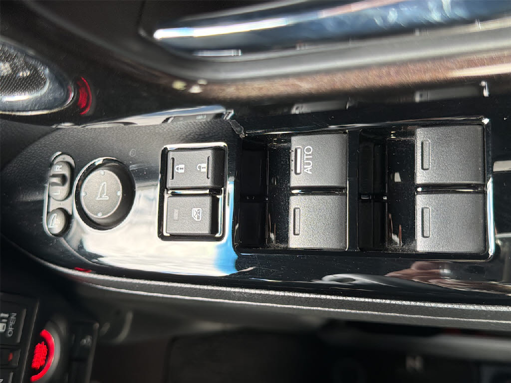 ホンダ Ｎ　ＢＯＸカスタム G・Lﾀｰﾎﾞ ﾎﾝﾀﾞｾﾝｼﾝｸﾞ 4WD